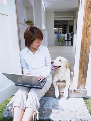 さまざまな結婚指輪を試着することの重要性
